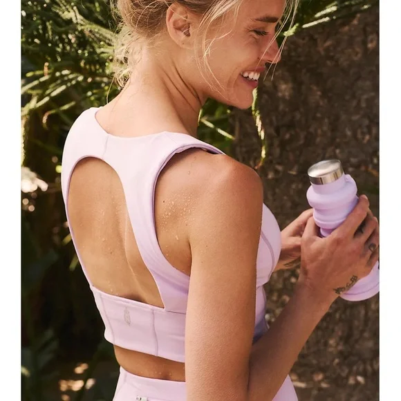 Free People It’s An Illusion Crop - Picture 2 of 5